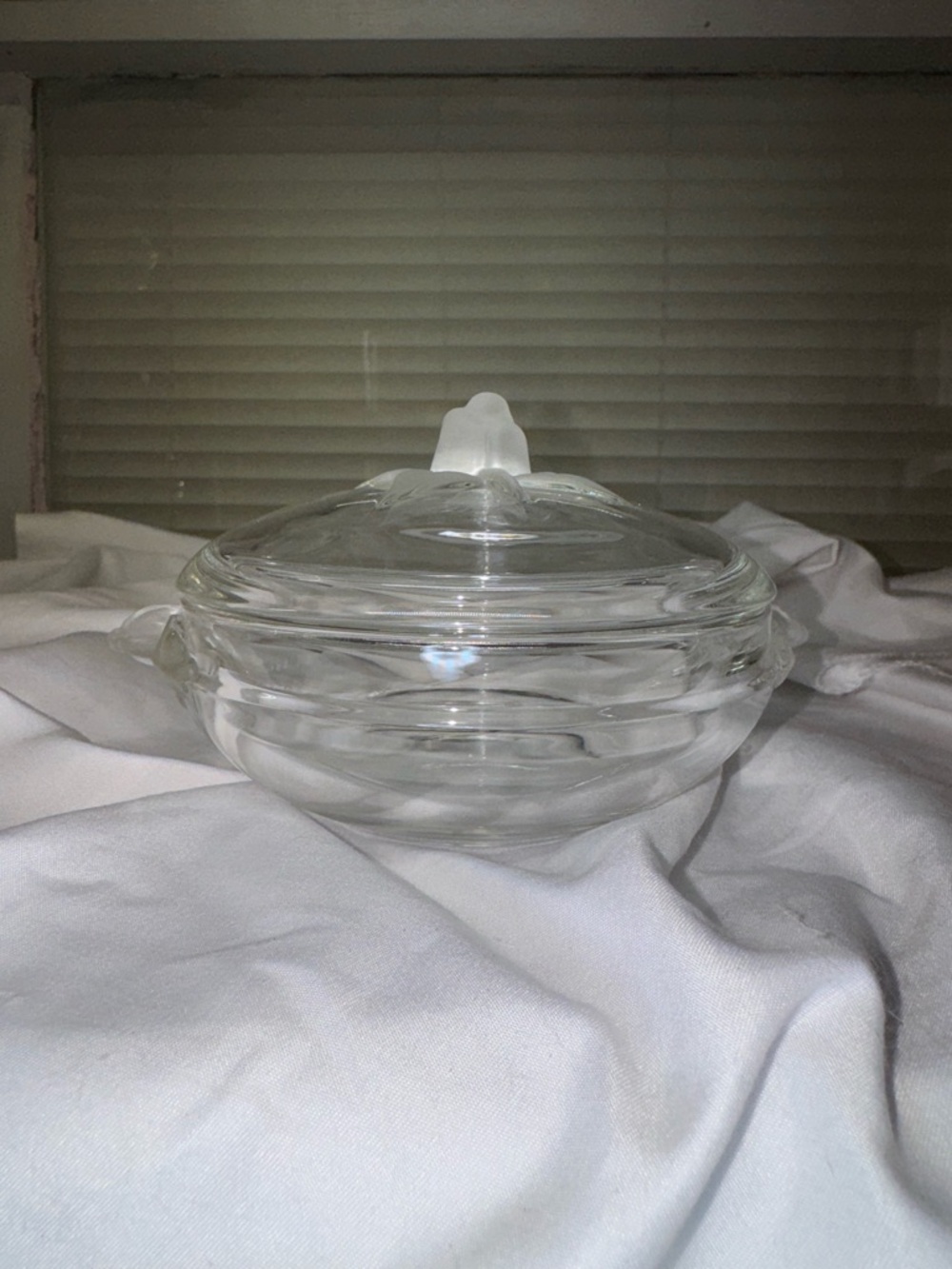 VTG Walther Glas “satin rose” candy/powder Dish